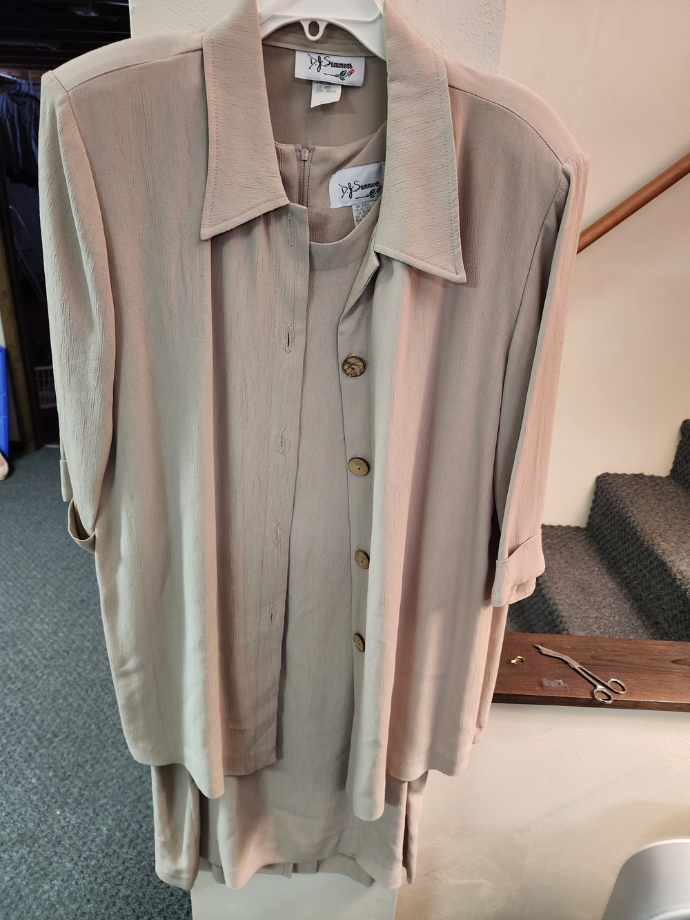 DJ Summers 90's Taupe Women's Button-Front Dress Set Xl